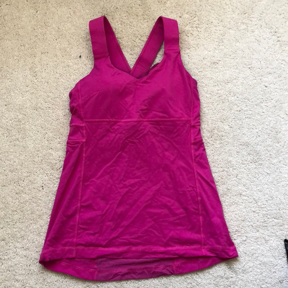 Lululemon tank